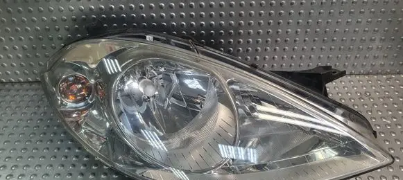 Mercedes-Benz A W169 Headlight/headlamp S26380580 A1698200261