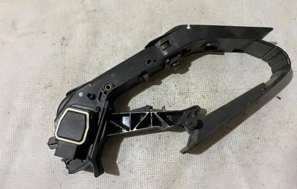 Mercedes-Benz C W203 Accelerator throttle pedal a1703000404 1703000404