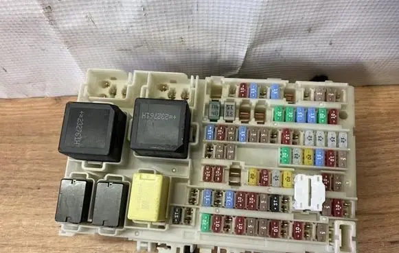 Renault Megane E-Tech Fuse box set 243802061R