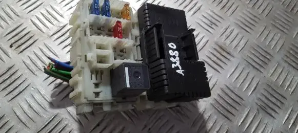 Ford Galaxy Fuse box set 6g9t14k131ba 6g9t-14k131-ba