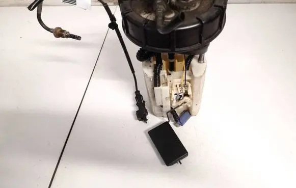 Fuel level sensor