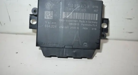 Volkswagen PASSAT CC Parking PDC control unit/module 1T0919475H
