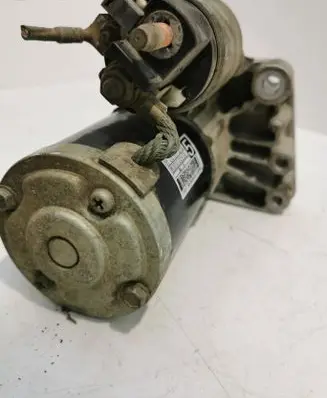 Peugeot 208 Starter motor 980166778000