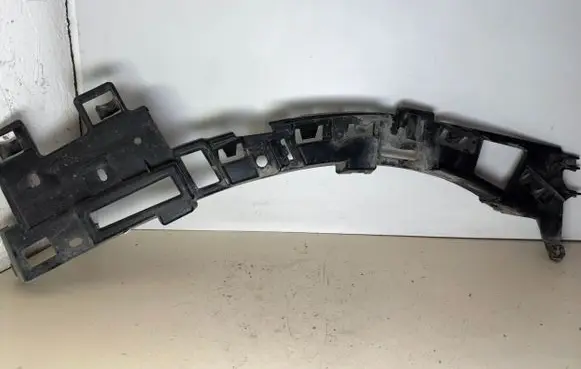 Peugeot Rifter Front bumper mounting bracket 9816768880 86812