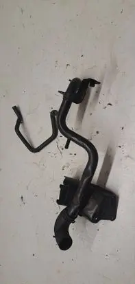Audi A4 S4 B7 8E 8H Fuel filter bracket/mount holder 3B0127224