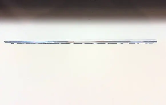 Renault Captur II Front door glass trim molding 808208604R