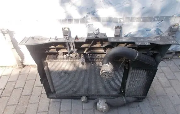 Citroen Jumpy Radiator support slam panel