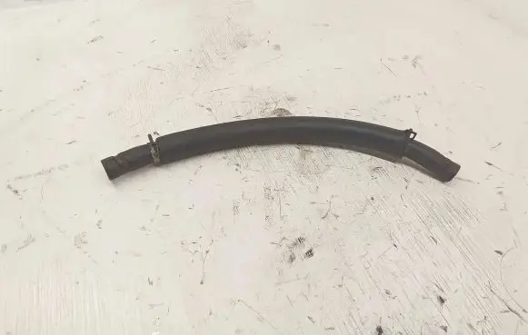 Mitsubishi Outlander Engine coolant pipe/hose