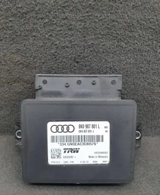 Audi A4 S4 B8 8K Hand brake control module 8K0907801L 8K0907801J