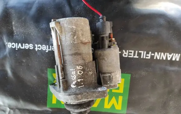 Volkswagen PASSAT B6 Starter motor 02T911023H