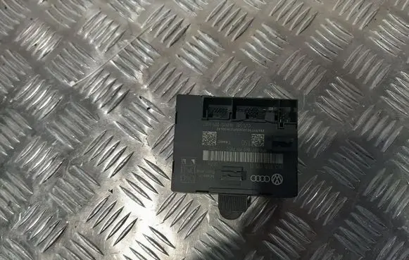 Audi Q5 SQ5 Door control unit/module 8K0959795D