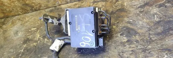 Mercedes-Benz Sprinter W906 ABS Pump A0375453632