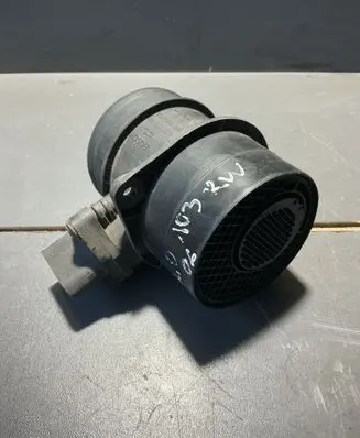 Volkswagen PASSAT B6 Mass air flow meter 0281002461 074906461B