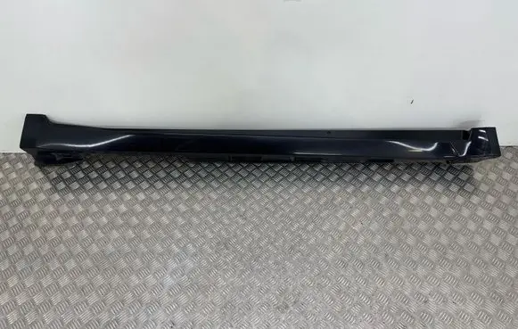 Toyota Avensis T270 Sill 7585005010