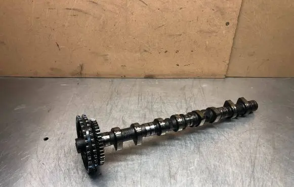 Mercedes-Benz E W211 Camshaft R6110510001