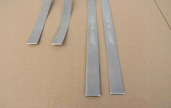 Foot area side trim