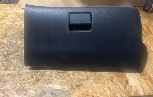 Nissan Navara D23 Glovebox shock absorber