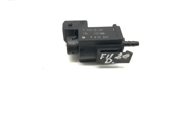 BMW 5 F10 F11 Turbo solenoid valve 70231800 7810831 11T186