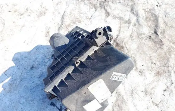 Air filter box
