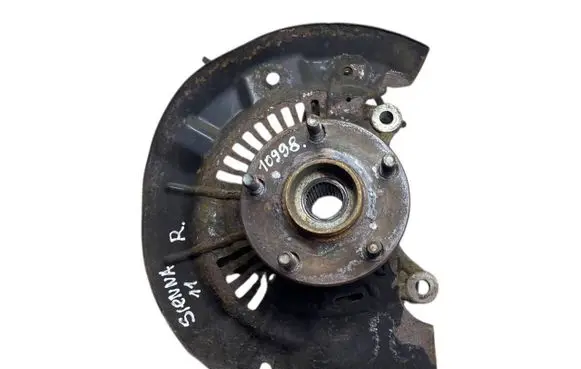 Toyota Sienna XL30 III Front wheel hub spindle knuckle