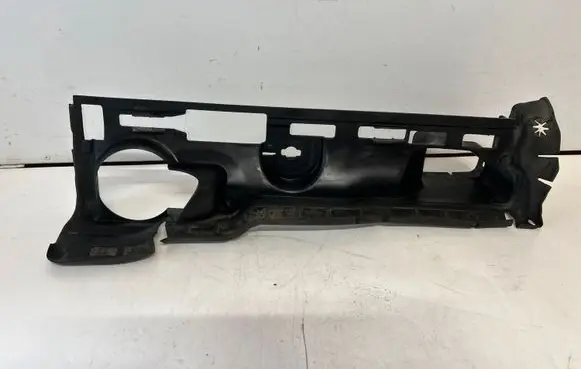 Volvo V70 Intercooler air guide/duct channel 31214240