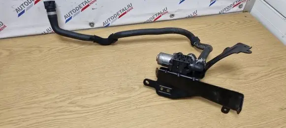 BMW 3 G20 G21 Electric auxiliary coolant/water pump 9890553