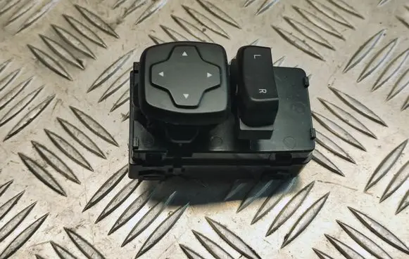 Hyundai Kona I Wing mirror switch 3K548A1000