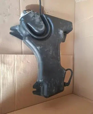 Citroen C5 AdBlue liquid reservoir FRK6896 0H3LK