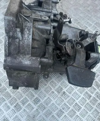 Volkswagen Caddy Manual 5 speed gearbox 0A4301103