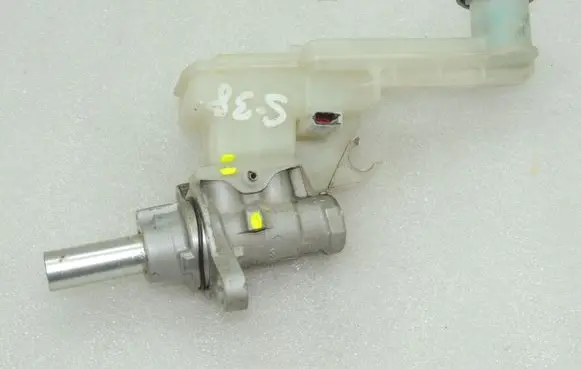 Suzuki SX4 Master brake cylinder 5110080J60