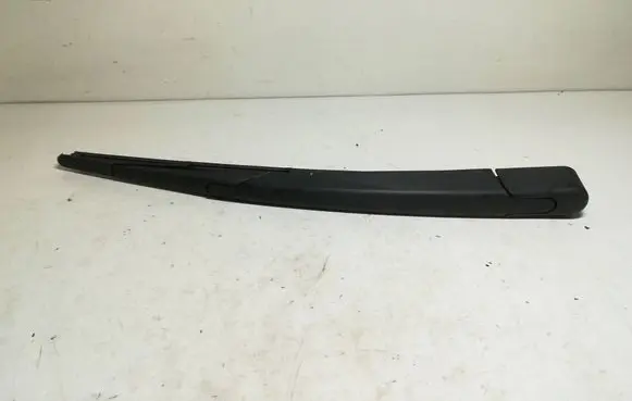 Opel Astra H Rear wiper blade arm 