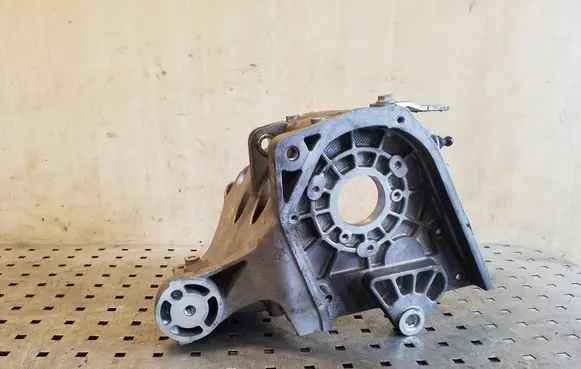 Opel Astra H Fuel pump bracket 55187918