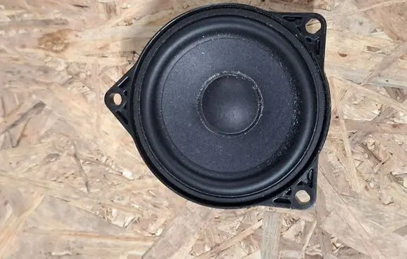 Tesla Model 3 Panel speaker 107974200B 10984402