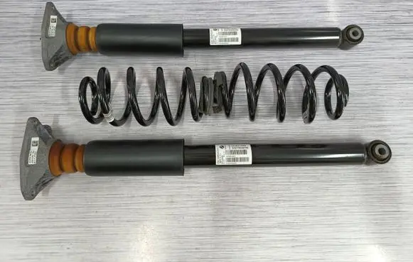 Mini Cooper Countryman F60 Rear shock absorber/damper 6888423 33526888423