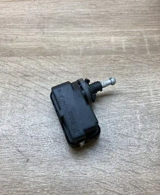 Opel Astra H Headlight level adjustment motor 22H06C