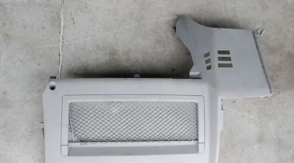 Volkswagen Transporter - Caravelle T5 Center console 105KM