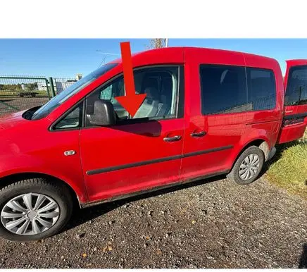 Volkswagen Caddy Rubber seal front coupe door window 