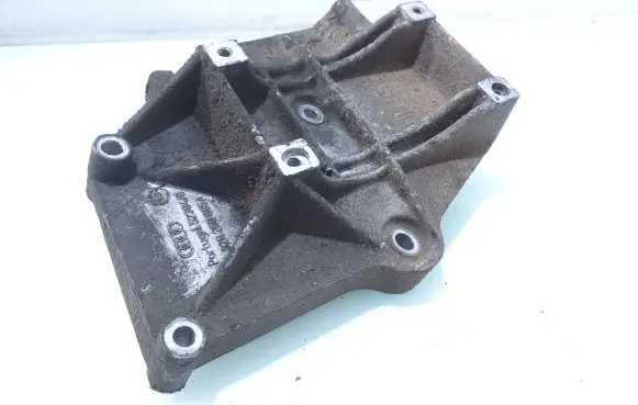 Volkswagen PASSAT B5 A/C compressor mount bracket 028260885A