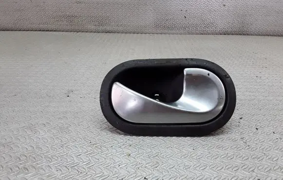Renault Megane II Rear door interior handle 8200028486