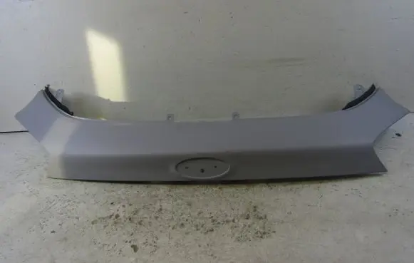 Ford Kuga I Tailgate/trunk spoiler 15310C816C