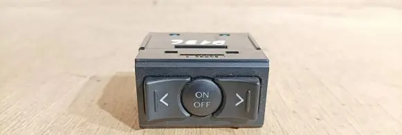 Lexus IS 220D-250-350 Cruise control switch 15A984 9841D8N