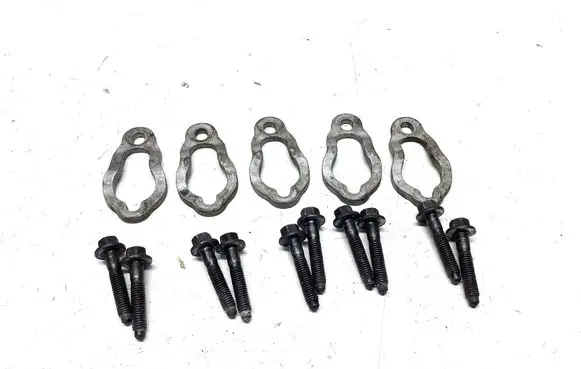 Volvo S60 Fuel Injector clamp holder 