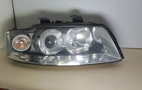 Audi A4 S4 B6 8E 8H Headlight/headlamp 8E0941004F 8E0941004 89305700