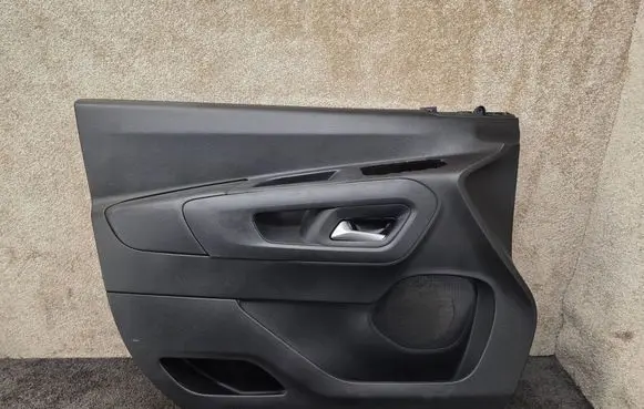 Citroen Berlingo Front door card panel trim 9816791277 9818643277 9849287077