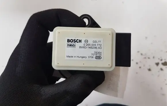 Jaguar XF X250 ESP acceleration yaw rate sensor 0265005772 8W8314B296AD
