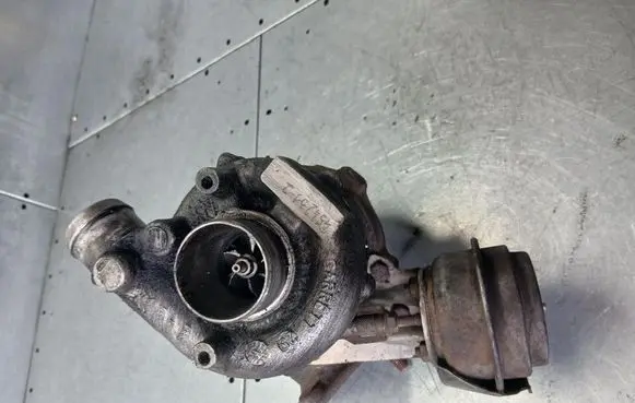 Audi A6 S6 C5 4B Turbo 4542312