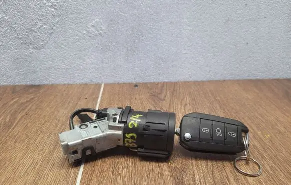 Peugeot 208 Ignition lock