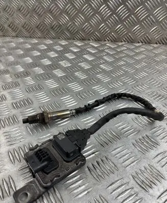 Volkswagen Touareg II Lambda probe sensor 059907807AA