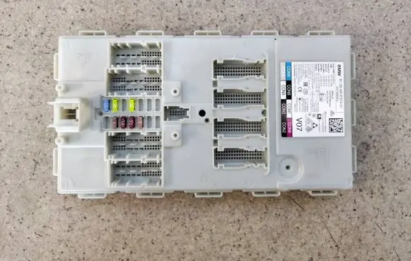 BMW X4 G02 Central body control module 5A1F37408A 5A1F374