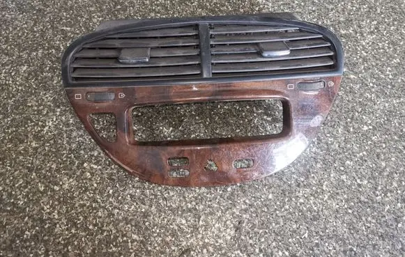 Peugeot 607 Dash center air vent grill 9632204677